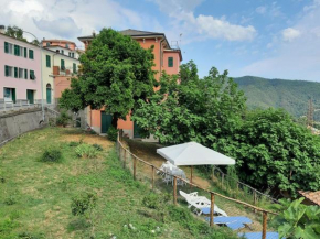 Cinque Terre & Portofino Lodge-Dependance Bracco, Moneglia